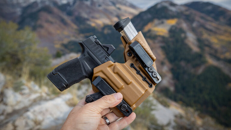 Springfield Hellcat 380 & SHIELD RMSsc Carry Combo